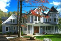 Professional Vinyl Siding Repair and Replacement